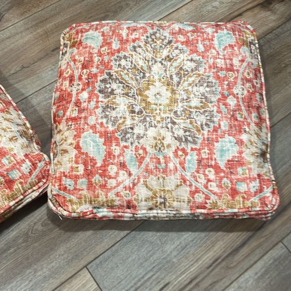 Set of 2 Boho accent pillows - covers only - no inserts. - Picture 3 of 5